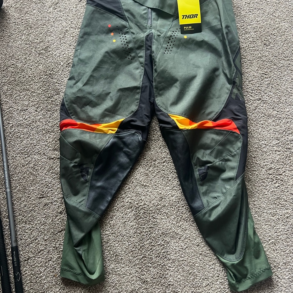 Thor Men's Green and Black Pants